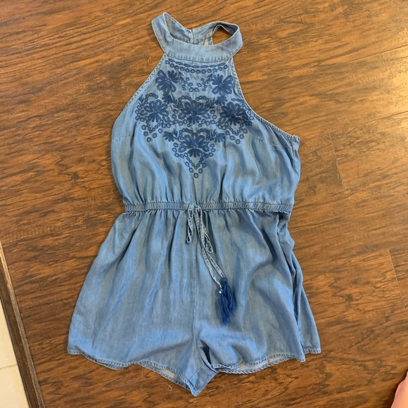 Cute Francescas romper - Picture 1 of 4
